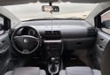 Autos - Volkswagen Suran 2010 GNC 131700Km - En Venta