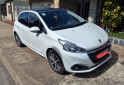 Autos - Peugeot 208 Feline 2017 Nafta 114000Km - En Venta