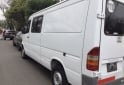 Utilitarios - Mercedes Benz Furg�n largo 2000 Diesel 111111Km - En Venta