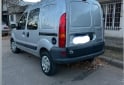 Utilitarios - Renault Kangoo confort 2017 Nafta 86000Km - En Venta