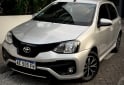 Autos - Toyota XLS 2020 Nafta 48000Km - En Venta