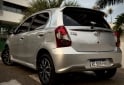 Autos - Toyota XLS 2020 Nafta 48000Km - En Venta