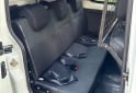 Utilitarios - Renault Kangoo 2017 GNC 180000Km - En Venta