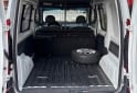 Utilitarios - Renault Kangoo 2017 GNC 180000Km - En Venta