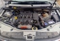 Camionetas - Renault Duster luxe con nav 2013 GNC 176000Km - En Venta