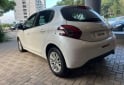 Autos - Peugeot 208 Allure Nav 1.6 2018 Nafta 100000Km - En Venta