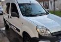 Utilitarios - Renault Kangoo 2017 GNC 180000Km - En Venta