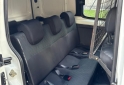 Utilitarios - Renault Kangoo 2017 GNC 180000Km - En Venta