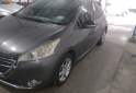 Autos - Peugeot 208 allure 1.5 Touchscree 2014 Nafta 124000Km - En Venta