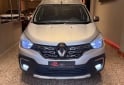 Utilitarios - Renault Kangoo stepway 2023 Nafta 57000Km - En Venta