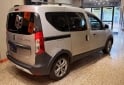 Utilitarios - Renault Kangoo stepway 2023 Nafta 57000Km - En Venta