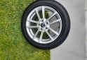 Accesorios para Autos - Llanta con cubierta para focos 3 impecable - En Venta