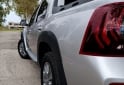 Camionetas - Renault Duster Oroch 2.0 Outsider 2018 GNC 206000Km - En Venta