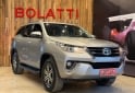 Camionetas - Toyota SW4 SR 4X4 AT 2019 Diesel 175000Km - En Venta
