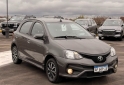 Autos - Toyota Etios XLS 2022 Nafta 37000Km - En Venta
