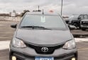 Autos - Toyota Etios XLS 2022 Nafta 37000Km - En Venta
