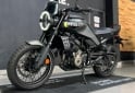 Motos - Husqvarna Svartpilen 401 G3 2024 Nafta 1155Km - En Venta