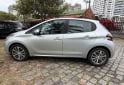 Autos - Peugeot 208 2019 Nafta 33500Km - En Venta