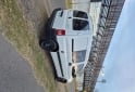 Utilitarios - Peugeot Partner 2017 Diesel 170000Km - En Venta