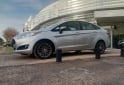 Autos - Ford Fiesta kinetic se plus 2013 Nafta 130000Km - En Venta