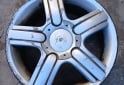 Accesorios para Autos - Llanta Volkswagen Fox Suran R15 Original - En Venta