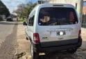 Utilitarios - Peugeot Partner 2015 Diesel 130000Km - En Venta
