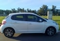 Autos - Peugeot 208 Aluure Touch 1,5 2016 Nafta 153000Km - En Venta