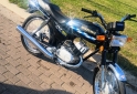 Motos - Suzuki Ax 100 2025 Nafta 4500Km - En Venta
