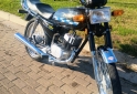 Motos - Suzuki Ax 100 2025 Nafta 4500Km - En Venta