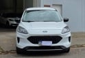 Camionetas - Ford Kuga se hibrida 2020 Electrico / Hibrido 135000Km - En Venta