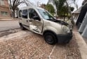 Utilitarios - Renault Kangoo 2011 Nafta 300000Km - En Venta
