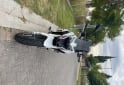 Motos - Benelli Trk 251 2023 Nafta 16500Km - En Venta