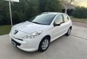 Autos - Peugeot 207 2014 Nafta 156000Km - En Venta