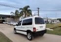 Utilitarios - Peugeot Partner Patagonica 1.6N 2017 Nafta 71700Km - En Venta