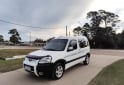 Utilitarios - Peugeot Partner Patagonica 1.6N 2017 Nafta 71700Km - En Venta