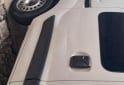 Utilitarios - Renault Kangoo 2017 GNC 154000Km - En Venta