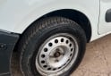 Utilitarios - Renault Kangoo 2016 GNC 208000Km - En Venta