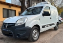 Utilitarios - Renault Kangoo 2016 GNC 208000Km - En Venta