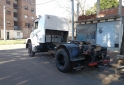 Camiones y Gr�as - Vendo 1218 mod 2000 soy titular Vtv laburando. Veo todo posible permuta - En Venta