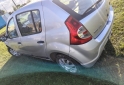 Autos - Renault Sandero 2010 Nafta 192000Km - En Venta