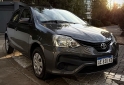 Autos - Toyota ETIOS 2021 Nafta 80000Km - En Venta