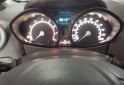 Autos - Ford Fiesta kinetic 2016 Nafta 66000Km - En Venta