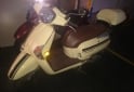 Motos - Kymco Likes 2023 Nafta 3000Km - En Venta