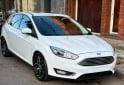 Autos - Ford Focus III Titanium 2016 Nafta 150000Km - En Venta