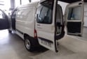 Utilitarios - Peugeot PARTNER 2016 GNC 156000Km - En Venta