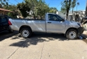 Camionetas - Toyota Hilux Cabina Simple 4x2 2025 Diesel 23000Km - En Venta