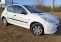 Autos - Peugeot 207 2013 Nafta 92000Km - En Venta