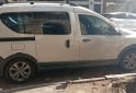Utilitarios - Renault kangoo stepway 2023 GNC 86000Km - En Venta