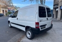 Autos - Peugeot Partner 2021 Diesel 50000Km - En Venta