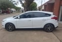 Autos - Ford FOCUS TITANIUM 2016 Nafta 132000Km - En Venta